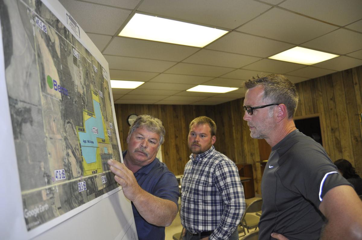 Robert Kordus and neighbor Jeff Konz in Spring Prarie