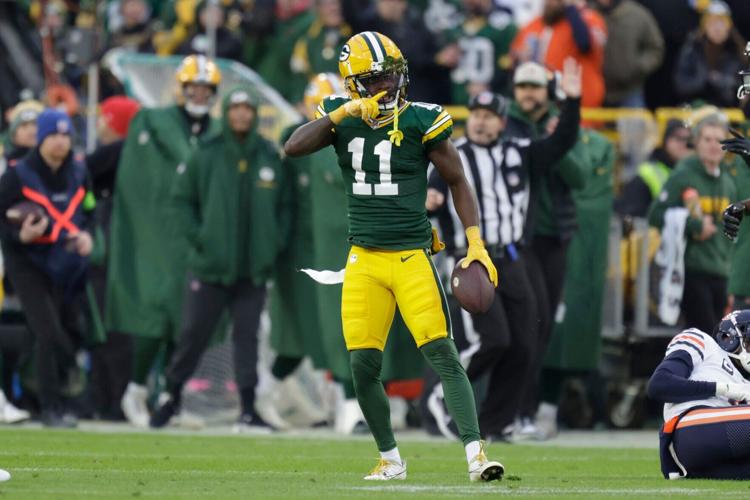 Bears Packers Football