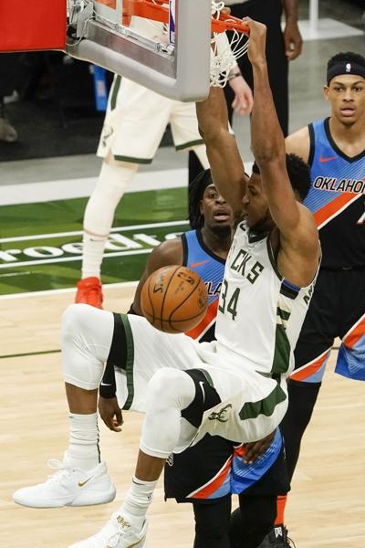 Thunder Bucks Basketball