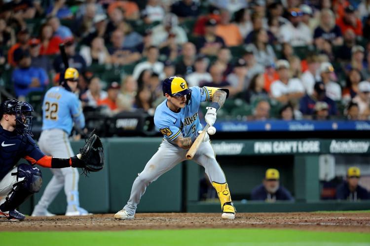 BASEBALL-MLB-HOU-MIL/