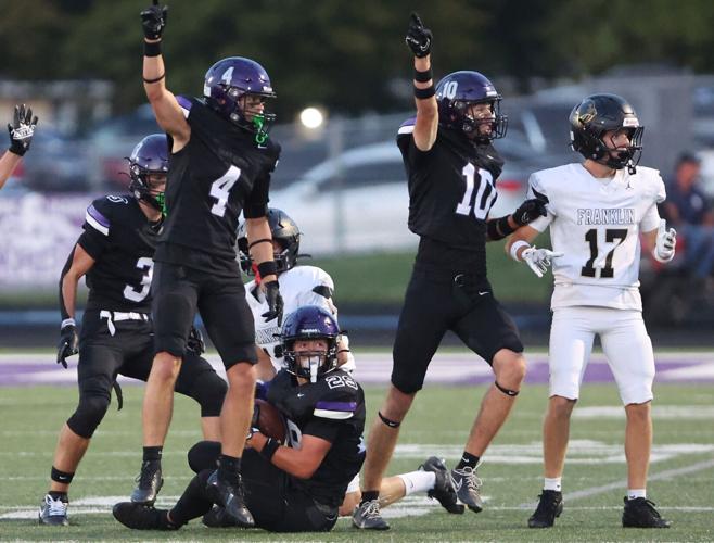Waunakee-vs-Franklin-05-20260828-284479.jpg