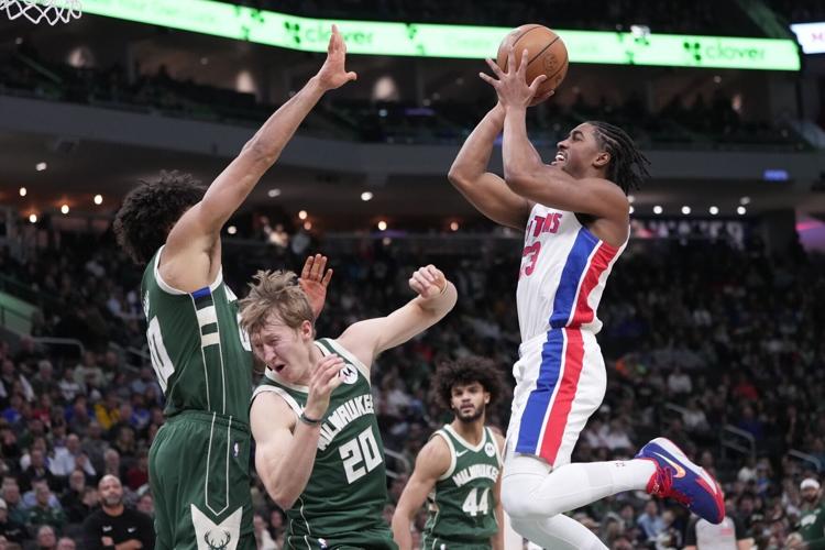 Pistons Bucks Basketball