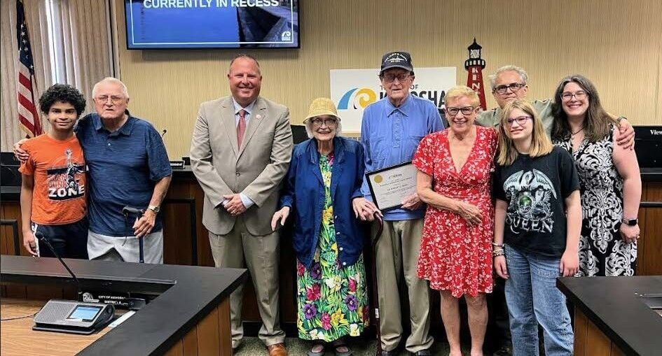 Sr. Robert E. Ibsen wins Hometown Hero