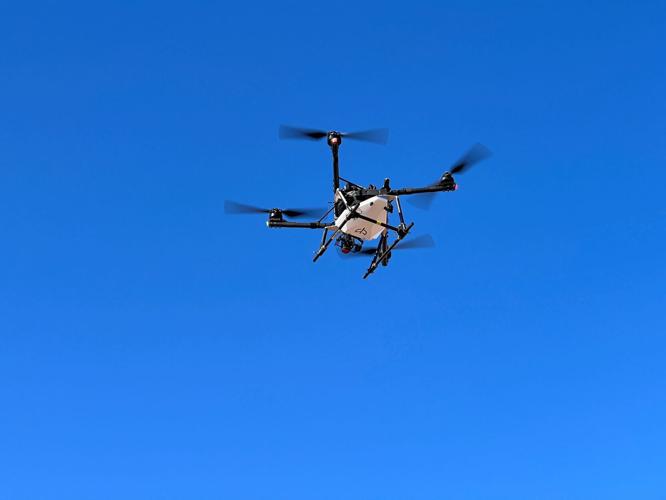 BIZ-CPT-FARM-WEEDS-DRONES-2-MCT