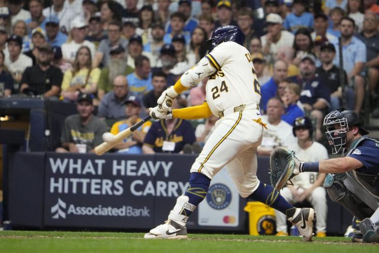 BASEBALL-MLB-MIL-SEA/