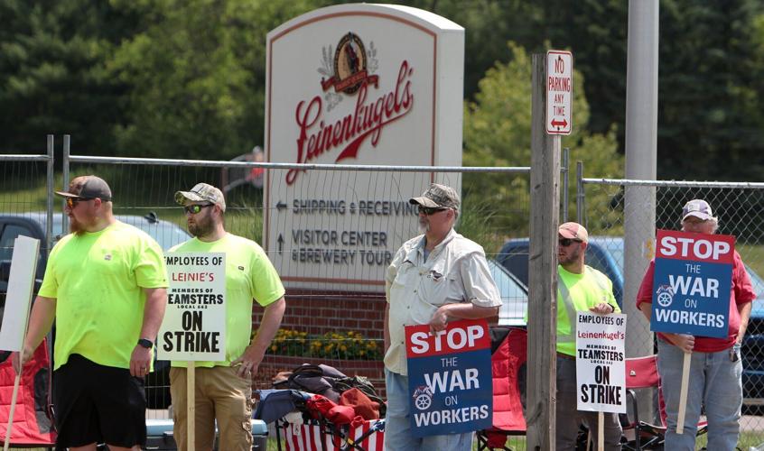 Leinenkugel's Strike