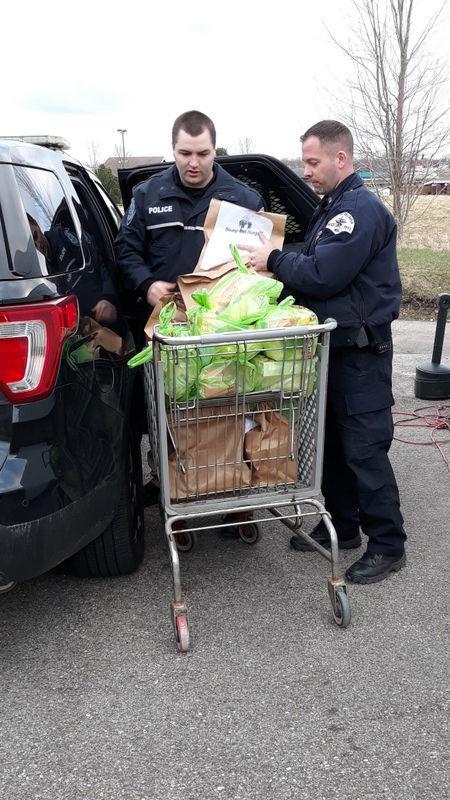 Police Deliver Food Pantry S Biggest Donation Ever Lake Area