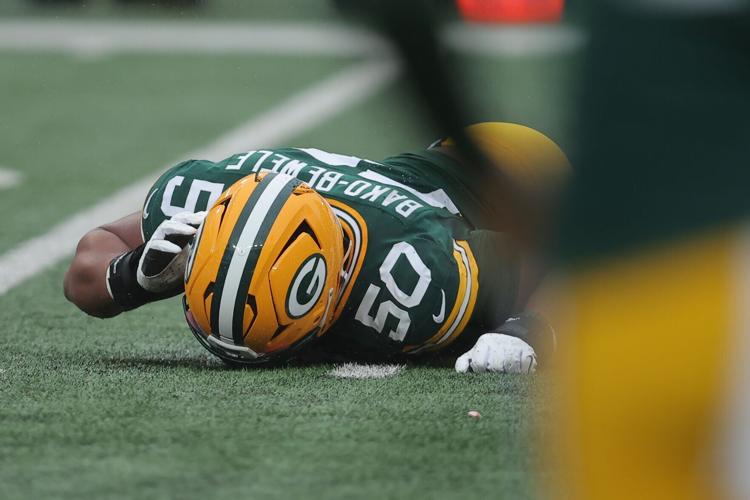 FOOTBALL-NFL-NYJ-GB/
