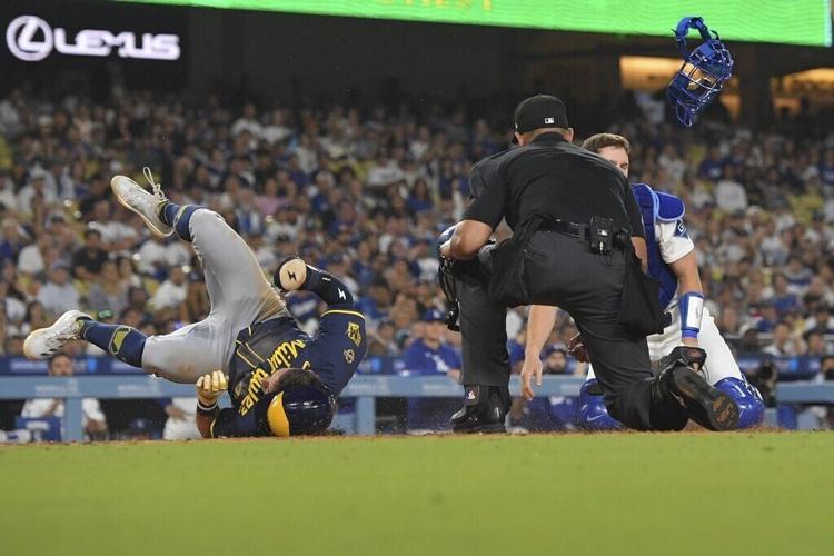 Brewers Dodgers Baseball