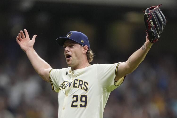 Dodgers Brewers Baseball