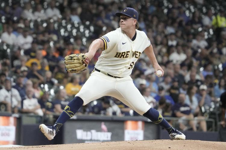 BASEBALL-MLB-MIL-SEA/