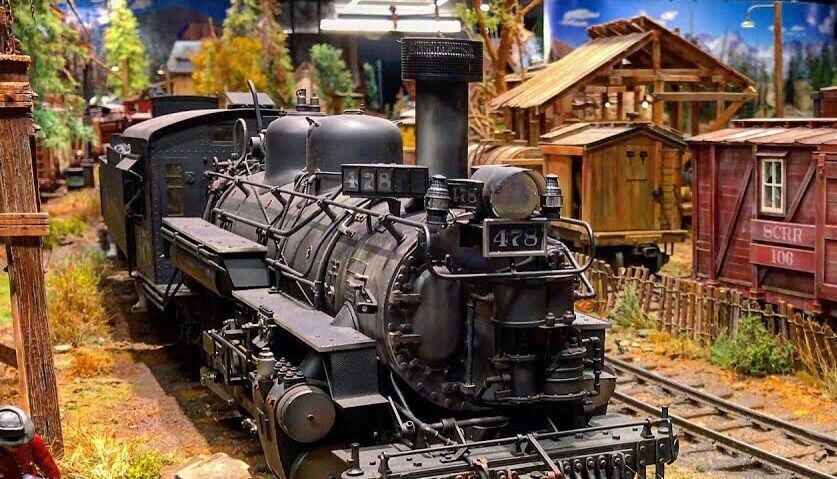 Train club open house