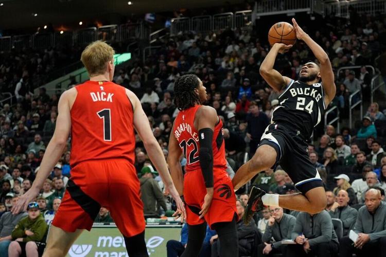 Raptors Bucks Basketball