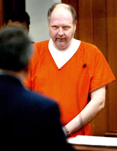 From Tribune files: Phillip Schuth claims he hid his mother's body for 4½ years, feared murder charge