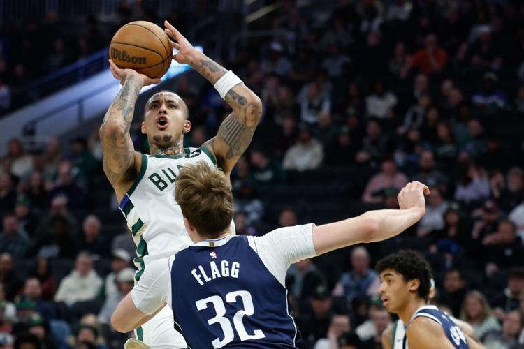 Mavericks Bucks Basketball