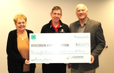 Compeer Financial donates $35,600 to the Wisconsin 4-H Foundation
