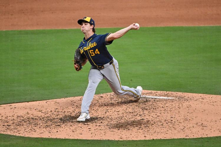 BASEBALL-MLB-STL-MIL/