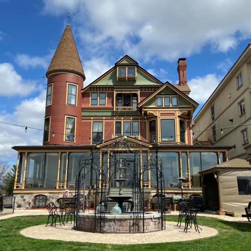 Baker House