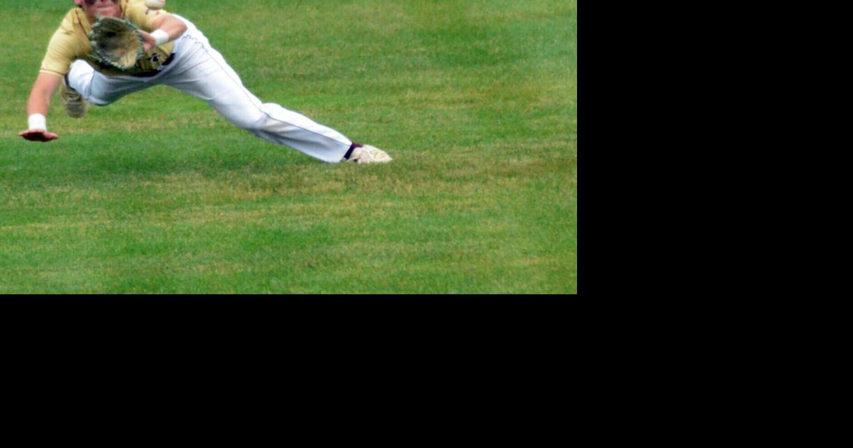 Photos: The scene from the WIAA Division 2 Portage baseball sectional