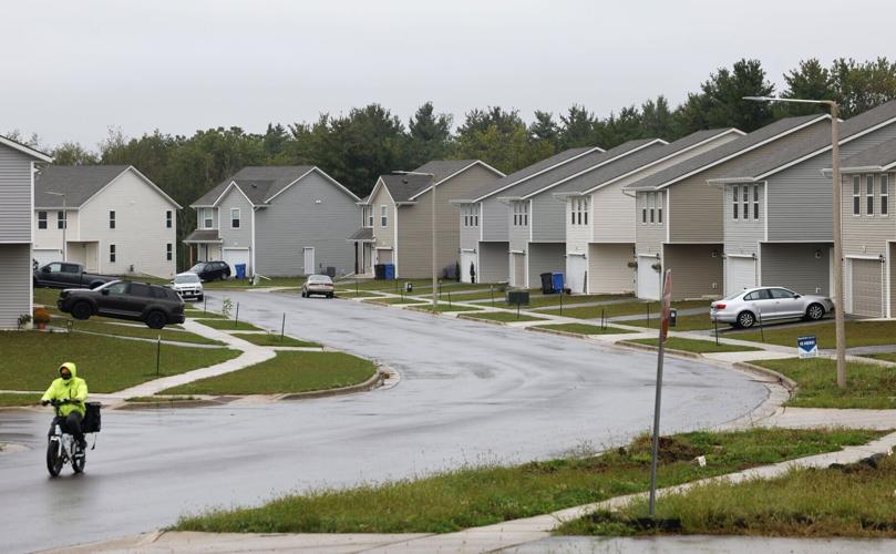 BellevilleHomes-20260917-01-0325.jpg