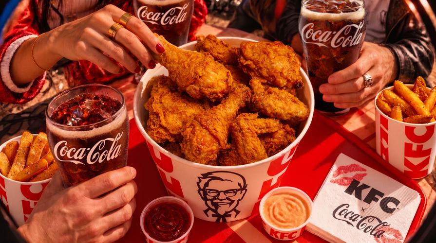 /C O R R E C T I O N - Kentucky Fried Chicken/