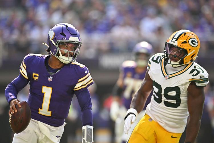 FOOTBALL-NFL-MIN-GB/