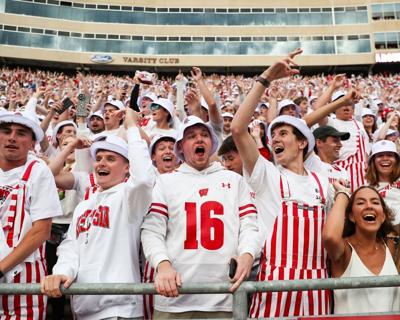 Camp Randall fans