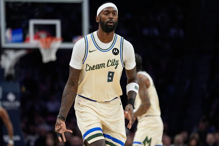 Bucks Timberwolves Basketball