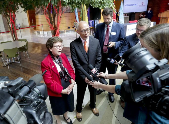 2018-08-27-UW Foxconn 4-08272018125303