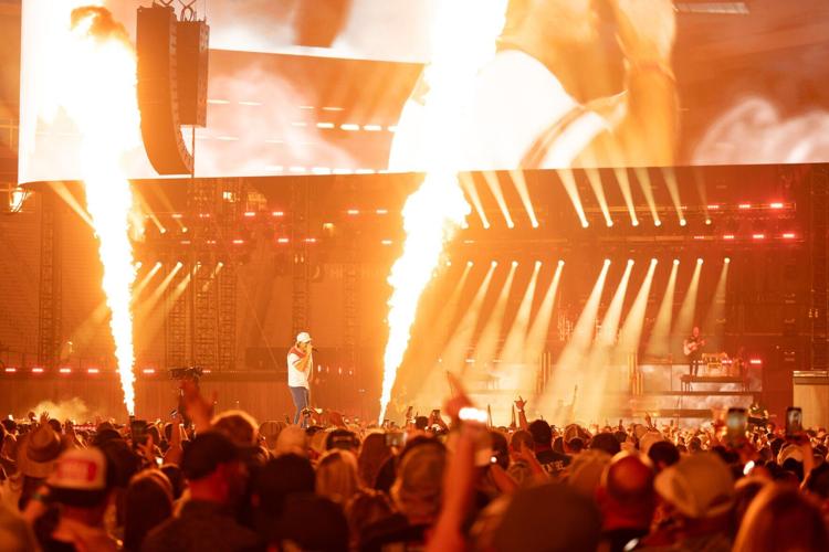Wallen pyrotechnics