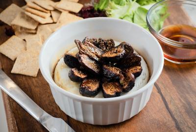 Baked Brie with Figs