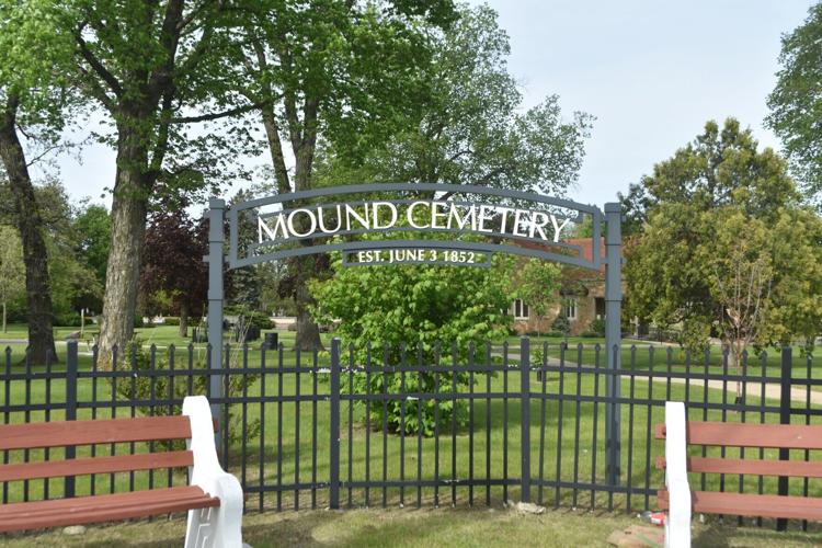 Mound Cemetery