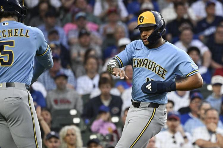 BASEBALL-MLB-CHC-MIL/