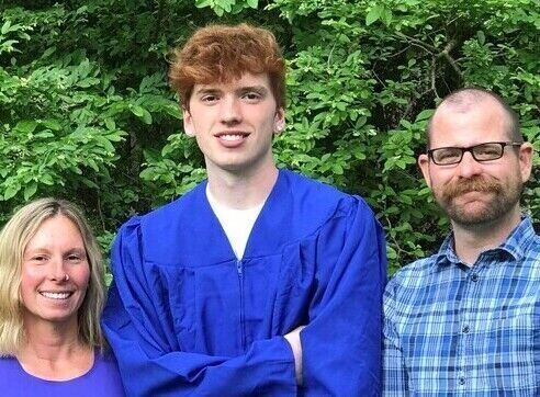 Weires at graduation