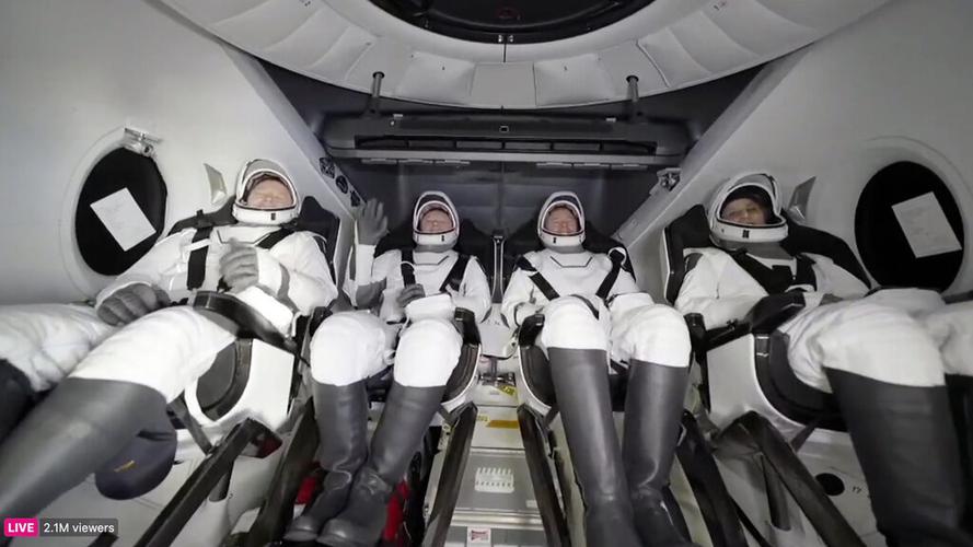 SpaceX-Stuck-Astronauts