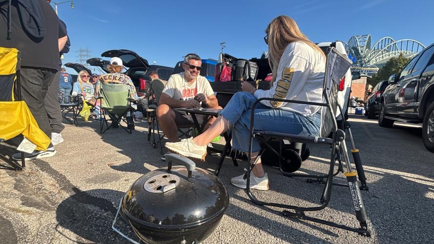 Tailgating Game 1 of the World Series 7