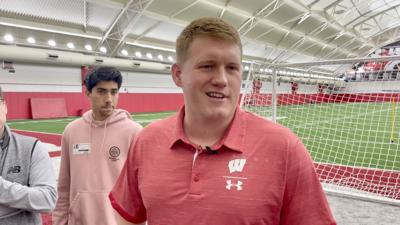 Tight ends coach Nate Letton