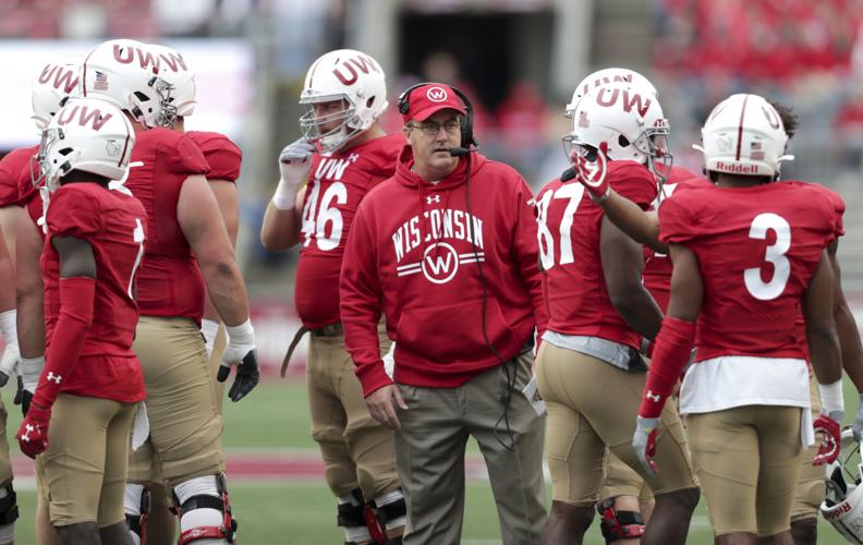 Badgers 24, Wildcats 15