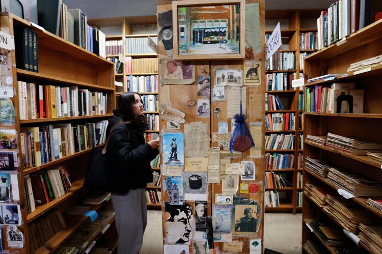 Paul's Book Store