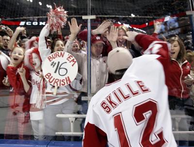 2006 men hockey title gallery 16