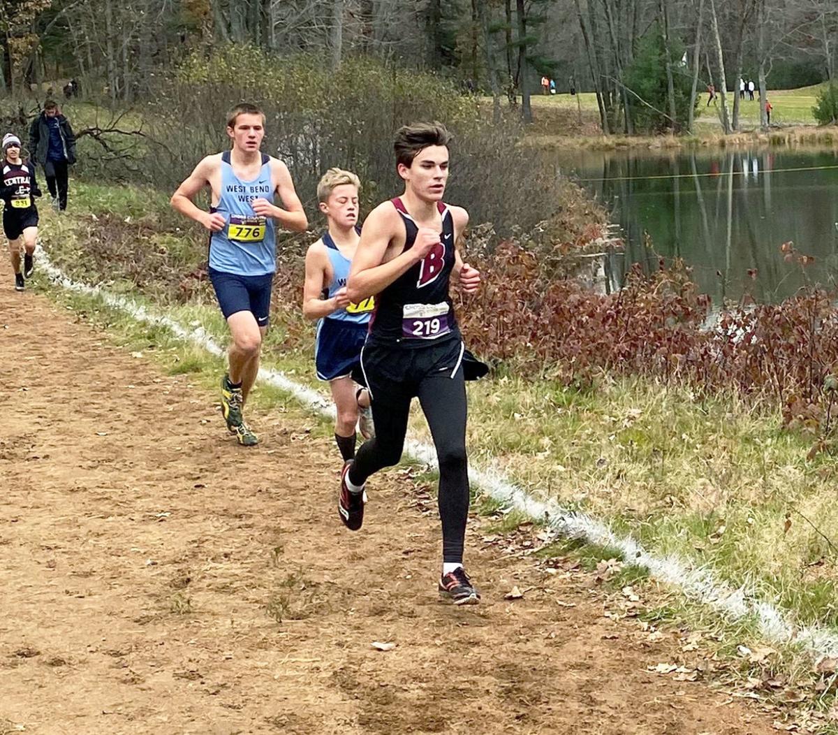 Badger Runner Caps Season At State Cross Country Lakegenevanews Net