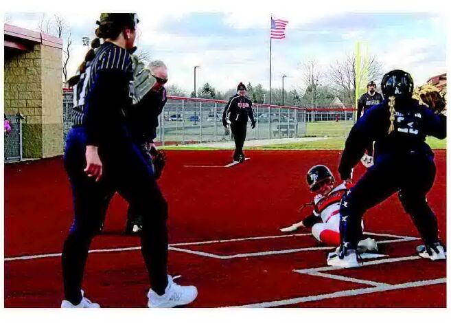 Big Foot Softball starts season with win over Belleville