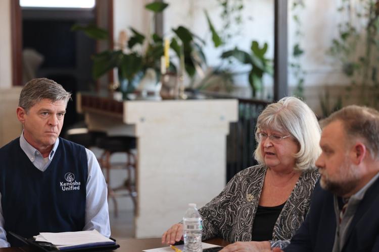 Weiss, Modder, Mason