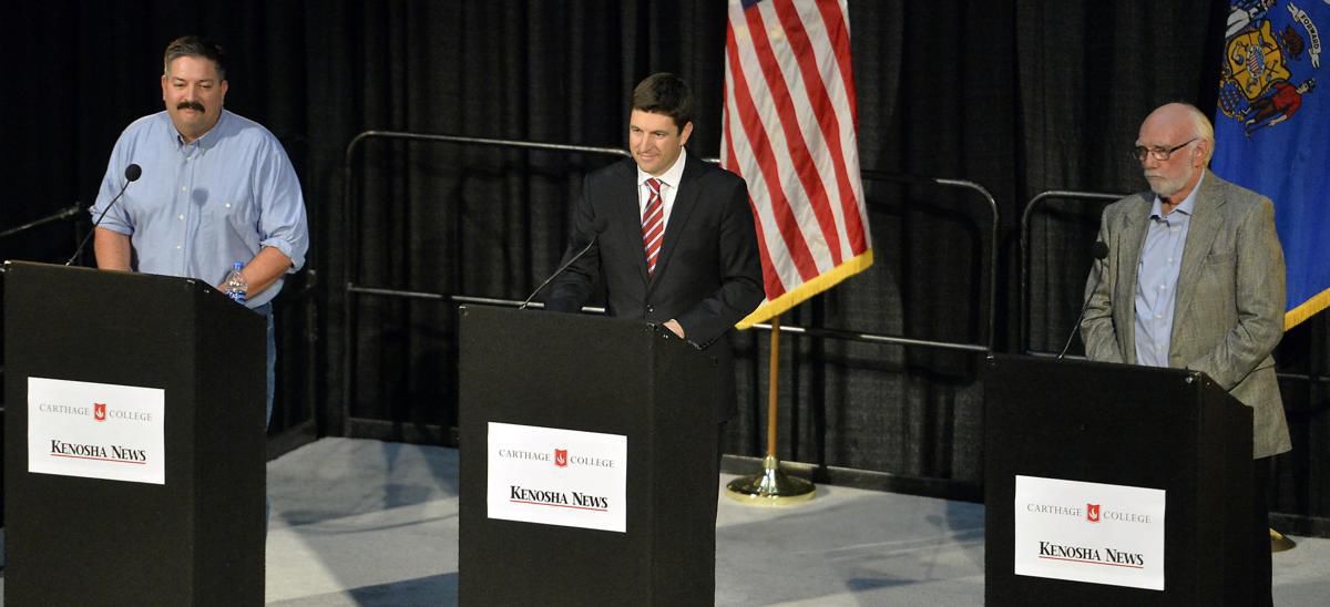 Candidates for Congress debate