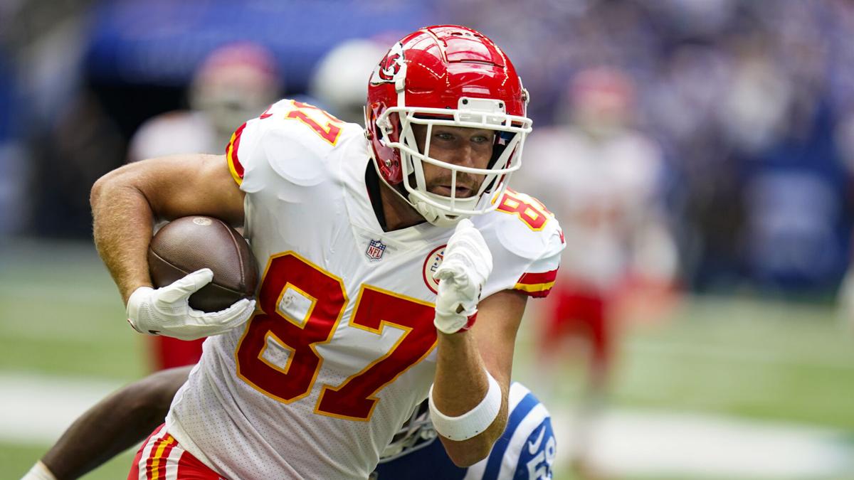 Chiefs vs. Lions player props: Best TNF bets including Patrick