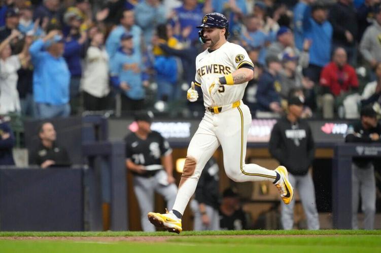 White Sox Brewers Baseball