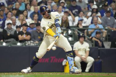 Dodgers Brewers Baseball