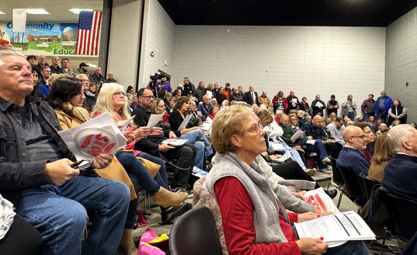 Standing-room-only crowd for the Dec. 9 joint meeting of the Williams Bay Village Board and Plan Commission