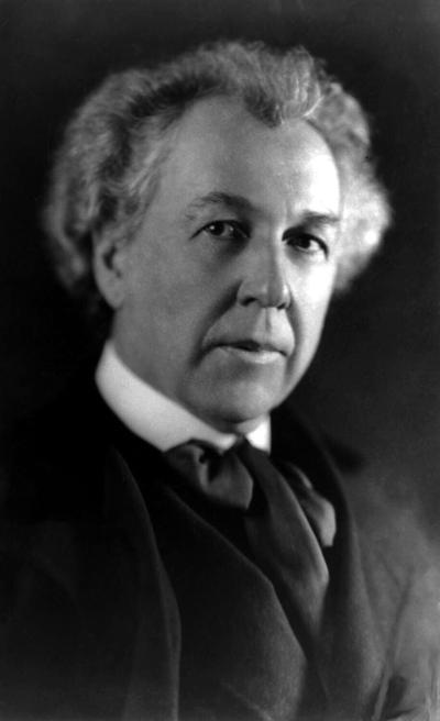 1867: Frank Lloyd Wright