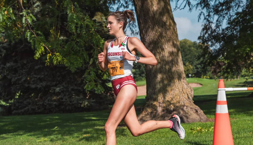 Bella Jacobsen for 2025 badgers preview section